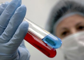 Вчені розповіли, як створили штам пташиного грипу