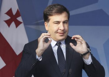 В честь Дня независимости Саакашвили освободил преступников