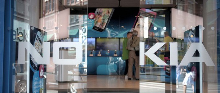 У Росії десятки салонів Nokia переходять до Samsung