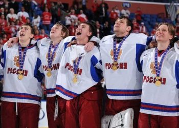 Сборная России, скорее всего, вернется в Москву сегодня ночью