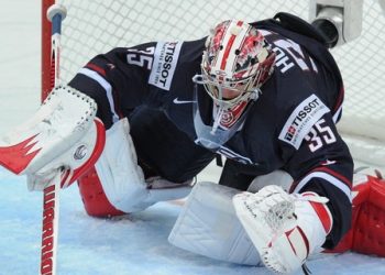 Сборная США потерпела первое поражение на ЧМ по хоккею