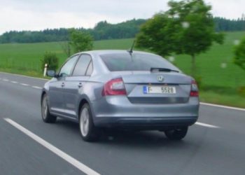 Skoda Rapid помічений в Чехії без камуфляжу