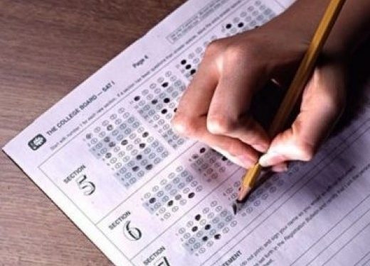 Абитуриенты Украины проходят сегодня тестирование по иностранным языкам