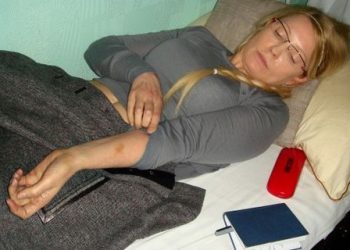 Тимошенко снова отказалась ехать в больницу