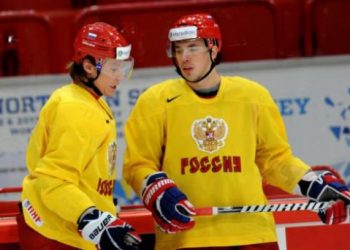Чемпионат мира по хоккею 2012: перед матчем с финнами сборная России не вышла на разминку