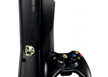 При купівлі персонального комп'ютера Microsoft пропонує студентам безкоштовні Xbox 360