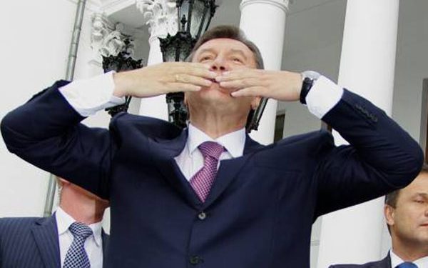 Сегодня к Януковичу приедут два президента