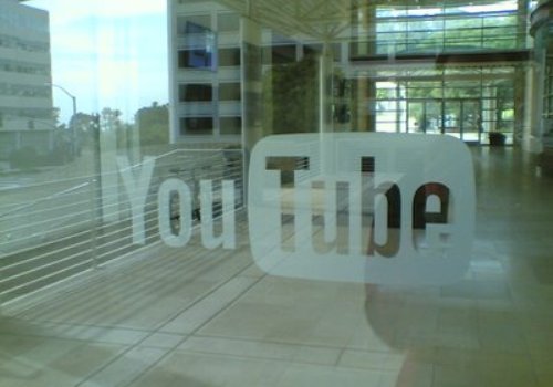 Відео-хостингу YouTube виповнилося 7 років