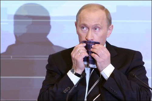 Лукашенко час прождал Путина в аэропорту Минска