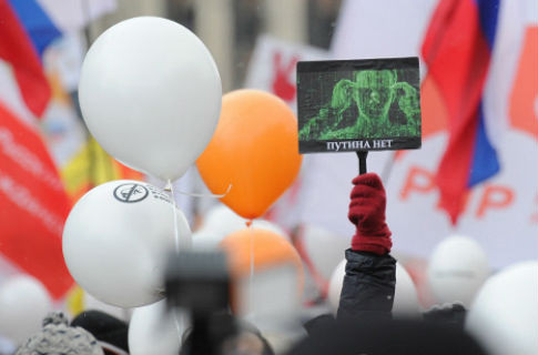 Альтернативный законопроект о митингах отложили на осень