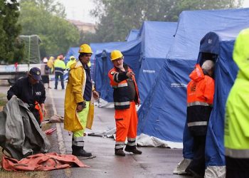 13 человек погибли во время землетрясения в Италии