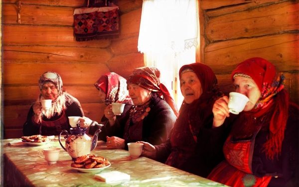 «Бурановские бабушки» получили звание народных артисток
