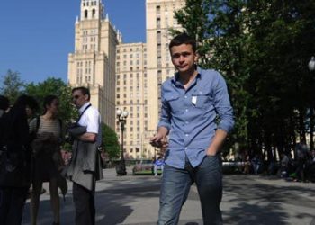Суд посадил Яшина под арест на 10 суток