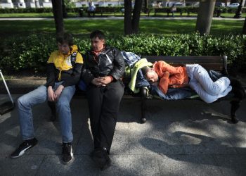 Единоросы сорвали голосование по оппозиционному лагерю