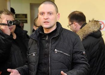 На Удальцова завели уголовное дело за избиение девушки
