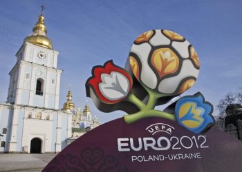 В 2012 году иностранные туристы привезут в Украину 5 миллиардов гривен