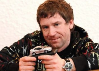 Суд арестовал имущество российского банкира на полмиллиарда евро