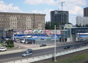 В Москве эвакуируют два рынка из-за угрозы взрыва