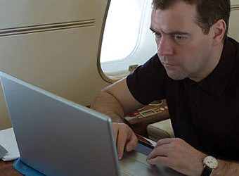 Дмитрий Медведев завёл себе аккаунт в «Instagram»