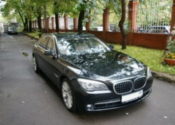 В Москве, во время тест-драйва, злоумышленник угнал дорогой BMW