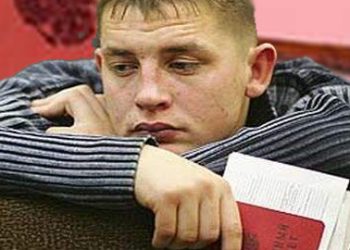 Призывников московский военкомат будет ловить на праздновании 9 мая