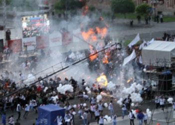На митинге в Армении от взрыва пострадали дети