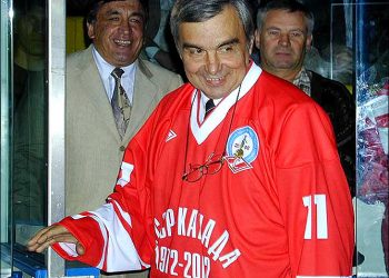 Чемпионат мира по хоккею 2012: Зимин считает, что Овечкин мало контактирует с Дацюком