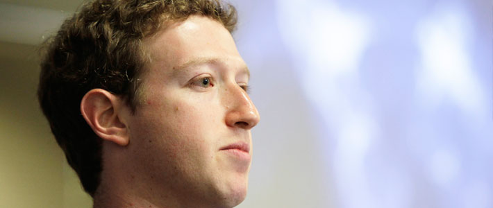 Ціна акцій Facebook впала на 13%