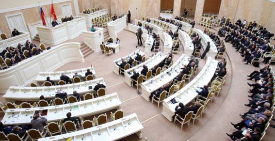 В парламенте Санкт-Петербурга ввели дресс-код