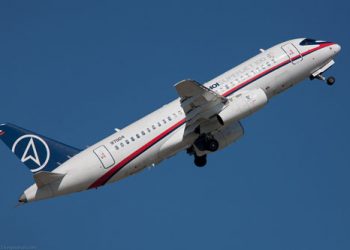 Из-за неполадок вернулся в Шереметьево авиалайнер SSJ-100, направлявшийся в Данию