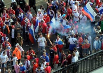 Российских болельщиков-нарушителей депортируют из Польши