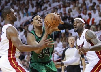 NBA: «Бостон» в финале переигрывает «Майами»