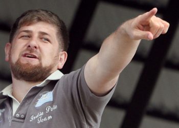 Глава Чечни не намерен защищать молодежь республики