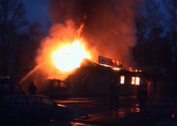В Дагестане неизвестные убили учителя и сожгли школу