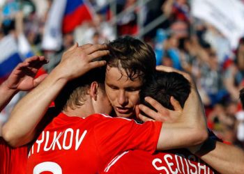 Сборная Россия по футболу могла бы получить «Серебряную калошу»
