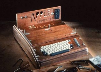 Перший персональний комп’ютер Apple-1 виставлять на аукціон
