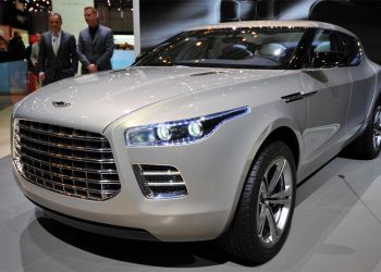 Aston Martin приступає до випуску Lagonda