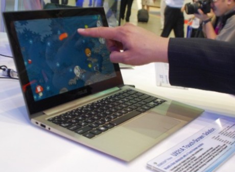 Asus продемонструвала сенсорний Zenbook