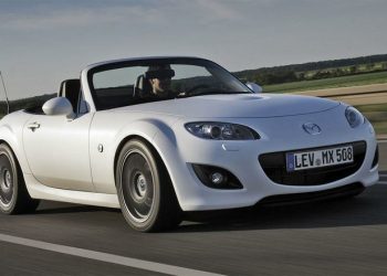 Mazda представила унікальну версію MX-5