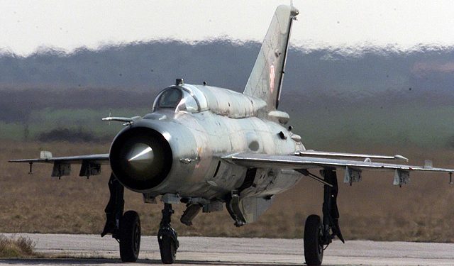 Пилот сирийского воздушного судна просит убежища в Иордании