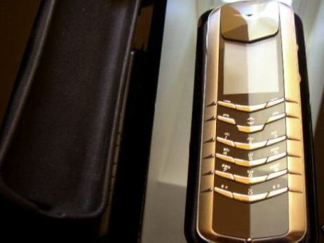 Nokia продає свій преміум-бренд Vertu