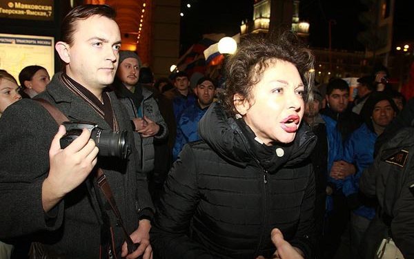 За оскорбление полицейских на журналистку Рынску завели дело