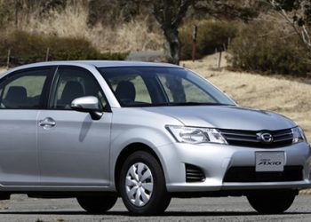 Toyota представила нове покоління японської версії Corolla