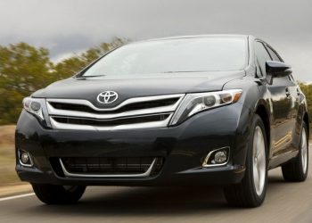 У США стартували продажі Toyota Venza