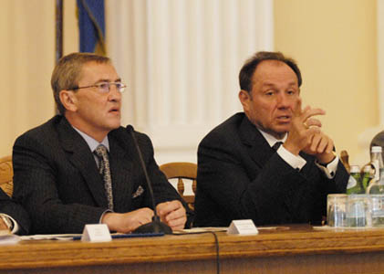 Евро-2012: киевские власти уверены, что транспорт справится
