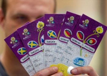 Жінка дізналася про виграні нею квитки на Євро-2012 тільки через 2 тижні