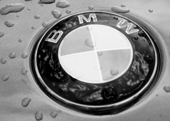 BMW розмірковує про семиступінчасту