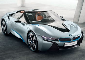 BMW продемонстрував концепт i8 Spyder і 335 Li