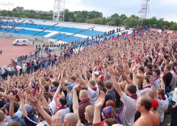 Поддержать российскую сборную в Польше и на Украине собираются тысячи болельщиков