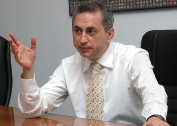 Колесников призвал болельщиков вывесить украинские флаги во время Евро-2012